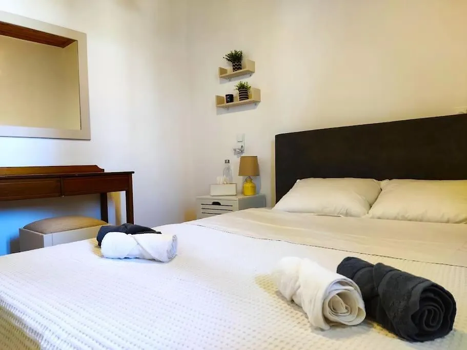 Seaside Escape Apartment Gournes Gouvon