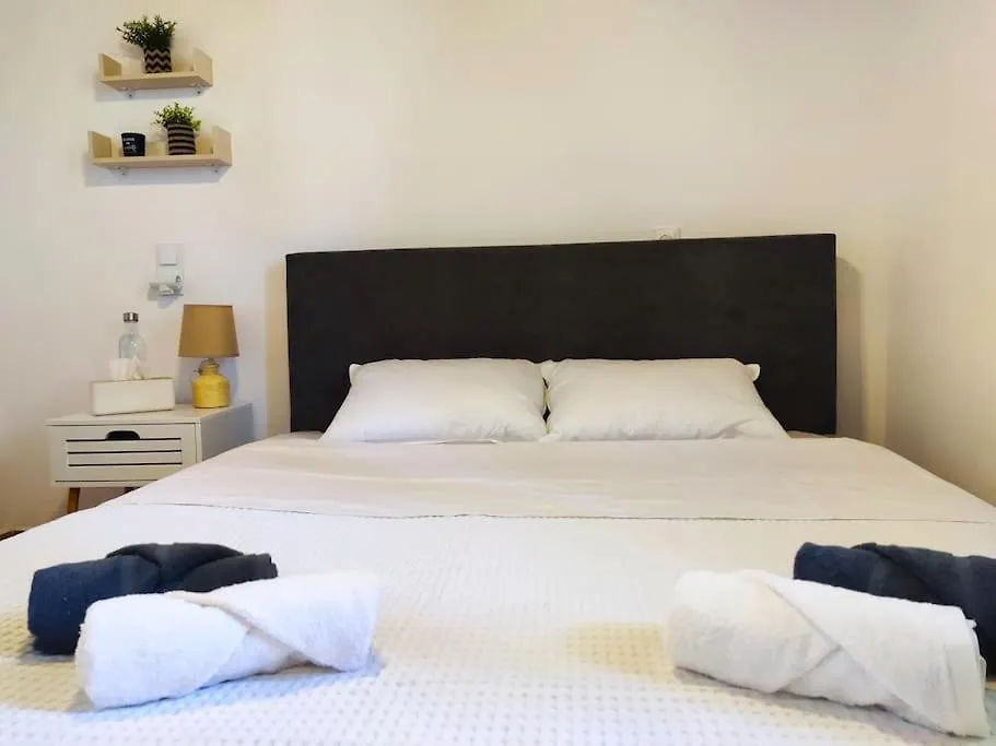 Seaside Escape Apartment Gournes Gouvon