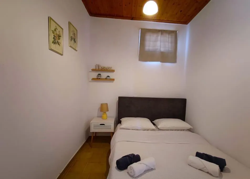 Seaside Escape Apartment Gournes Gouvon
